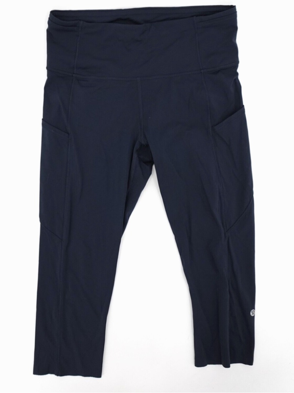 Lululemon Navy High-Waist Athletic Capri Leggings with Pockets